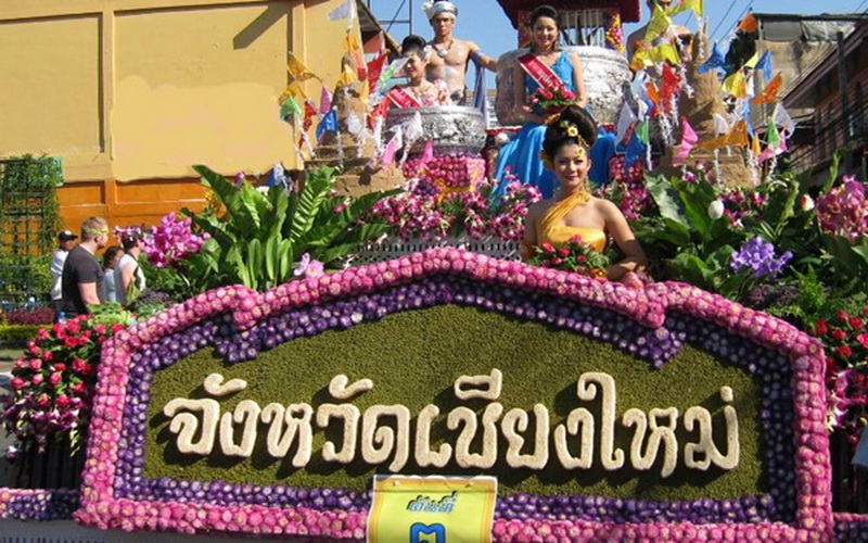 chiang mai flower festival