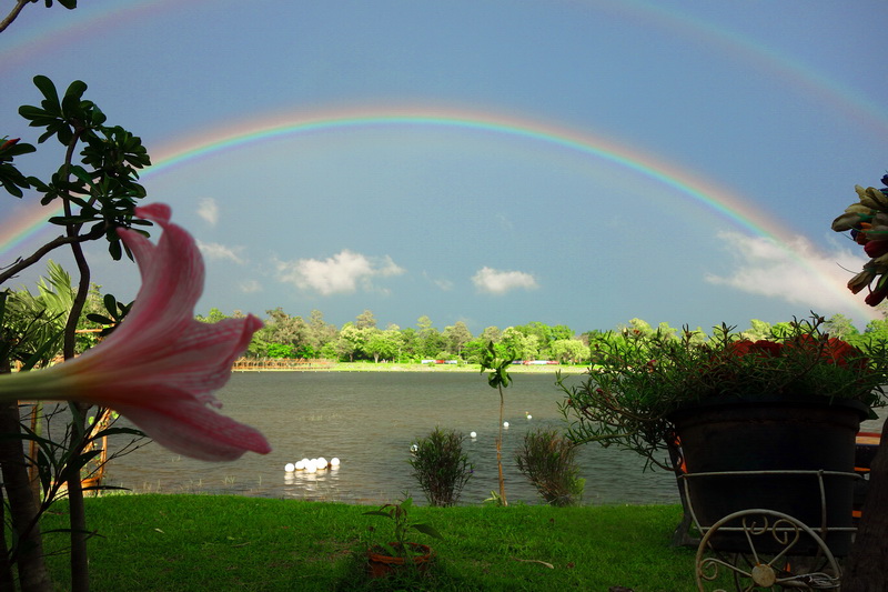 huay tung tao reservoir, chiang mai sightseeing