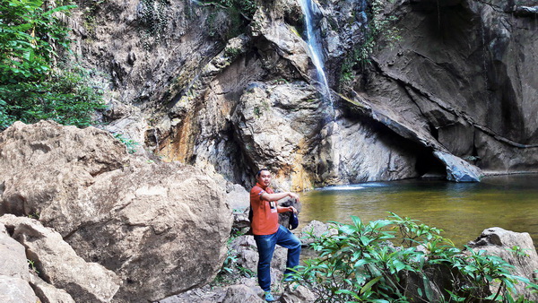 mokfa waterfall, mok fah waterfall, tour from chiang mai to pai, mok fa waterfall, mokfah waterfall