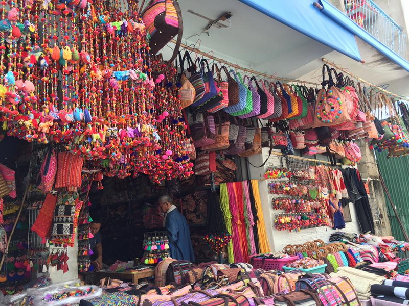 Warorot Market the main market in Chaing Mai