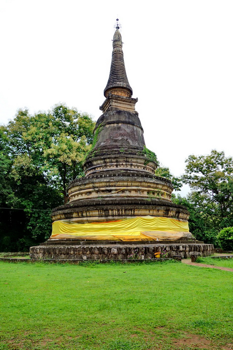 wat umong, umong temple, wat u-mong, u-mong temple, tunnel temple, wat umong suan putthatham, umong suan putthatham temple