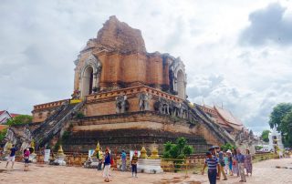 wat chedi luang, chedi luang temple, wat chedi luang worawihan, chedi luang worawihan temple, grand stupa temple chiang mai