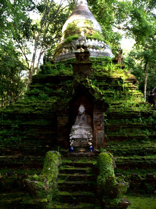 wat pha lat, wat phalad, pha lat temple, pha lad tenple, wat pa lad, pa lad temple, wat pa lat, pa lat temple