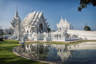 wat rong khun, white temple, budget tour chiang rai, chiang rai day tour, chiang rai tour from chiang mai, tour from chiang mai to chiang rai, one day tour chiang rai, day tour chiang rai, chiang rai tours, tour chiang rai golden triangle