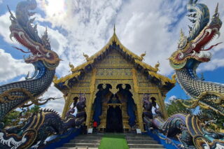 wat rong sueten, blue temple, budget tour chiang rai, chiang rai day tour, chiang rai tour from chiang mai, tour from chiang mai to chiang rai, one day tour chiang rai, day tour chiang rai, chiang rai tours, tour chiang rai golden triangle