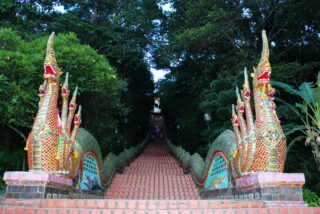 doi suthep temple, wat phrathat doi suthep, evening tour chiang mai, chiang mai evening tour, doi suthep evening tour, evening tour doi suthep,tour doi suthep at night, night tour doi suthep