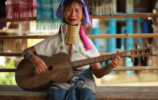 baan nam phiang din, ban nam phiang din, nam phiang din long neck village, nam phiang din village, ban nam phiang din long neck, ban nam phiang din long neck village