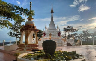 wat phrathat ahom mon, wat phra that chom mon, phra that chom mon temple, phrathat chom mon, wat chom mon, chom mon temple, wat phrathat jom mon, wat phra that jom mon, phra that jom mon temple, phrathat jom mon, wat jom mon, jom mon temple